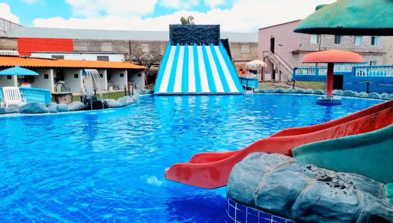 Pousada Clube Santa Cruz Santa Cruz de Minas Εξωτερικό φωτογραφία